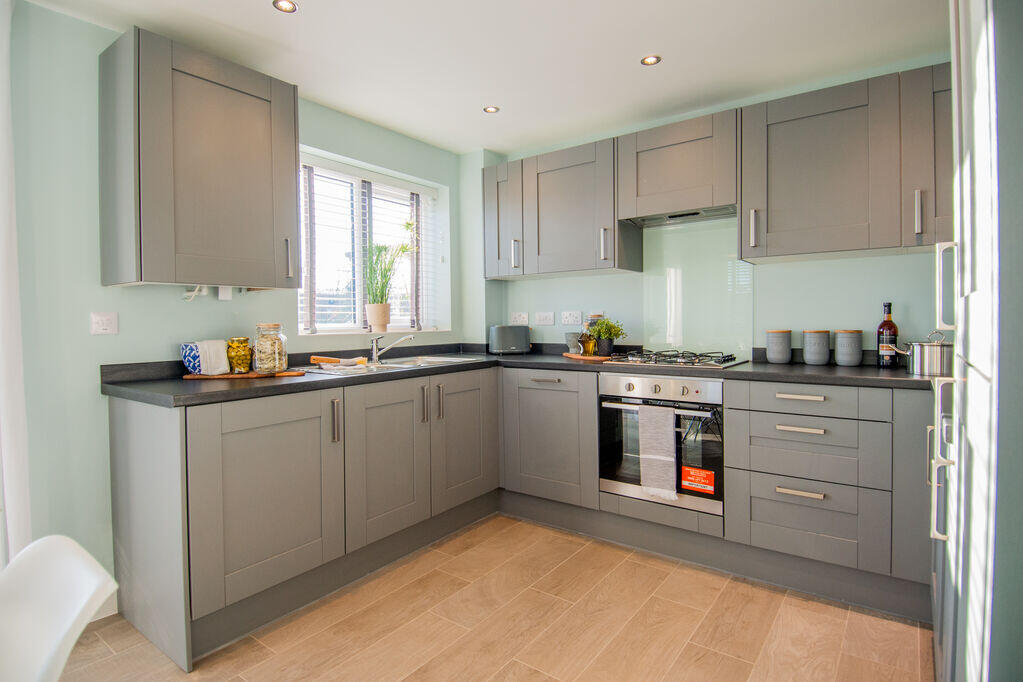 Arnold Lane, 
Gedling, 
Nottingham, 
NG4 4HF photo 4