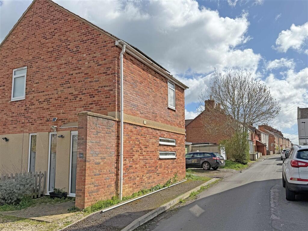 Additional image 4 of Bond Street, TROWBRIDGE