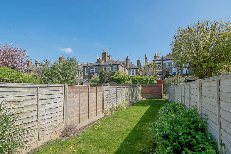 Apartment in London - View 4