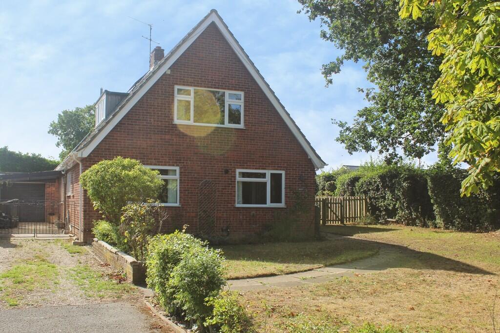 Main image of property: Maltings Garth, Thurston