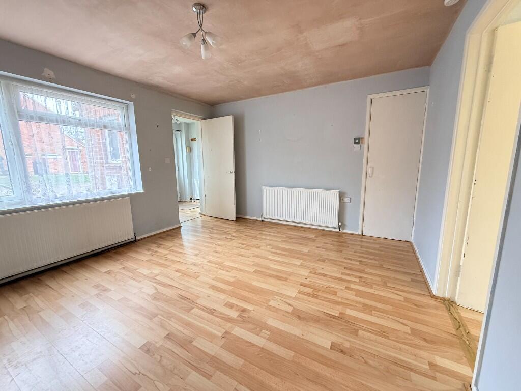 Orchard Close, Attleborough, Norfolk, NR17 photo 5