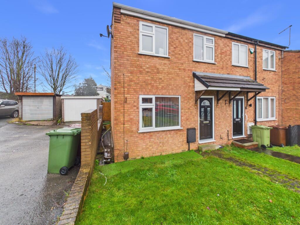 Main image of property: Gateways, Wakefield, West Yorkshire, WF1