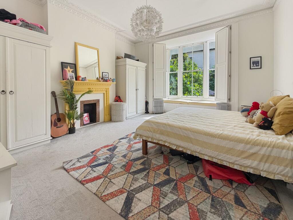 Apartment in Brighton - View 4