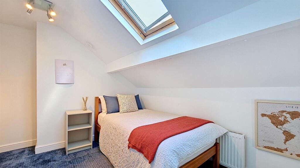 House in Sheffield - View 5
