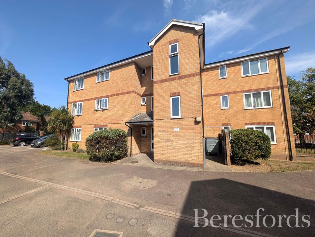 Main image of property: Viceroy Close, Colchester, CO2