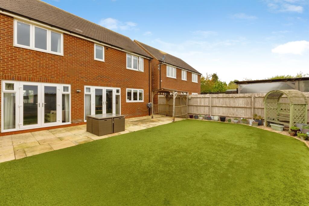 House in Northampton - View 3
