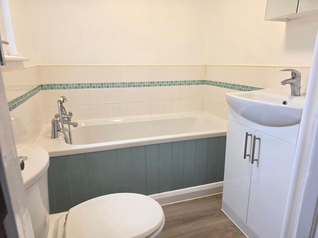 House in Melton, Clawson, Hose and Harby - View 5