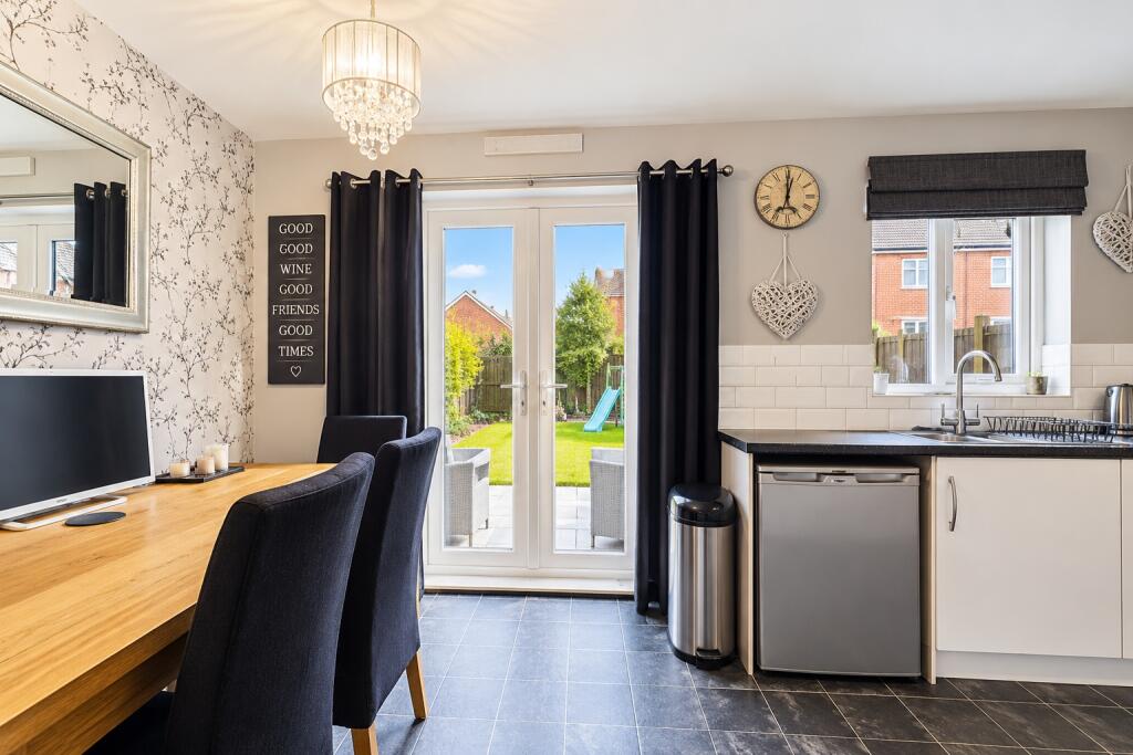 House in Hull, Kingston upon Hull - View 5