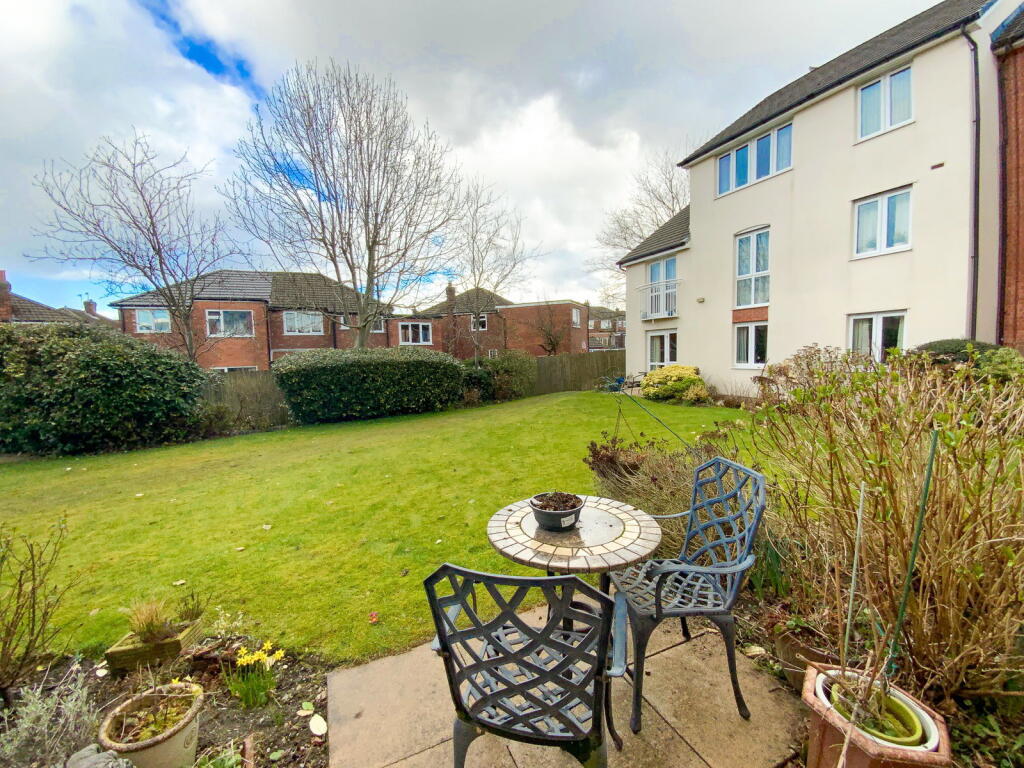 1-bed flat on Station Road, Marple, £140,000