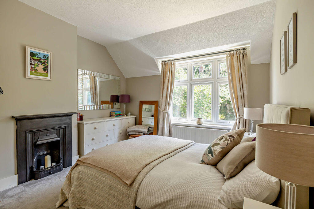 House in Guildford, Smoky Hole, Shere - View 5