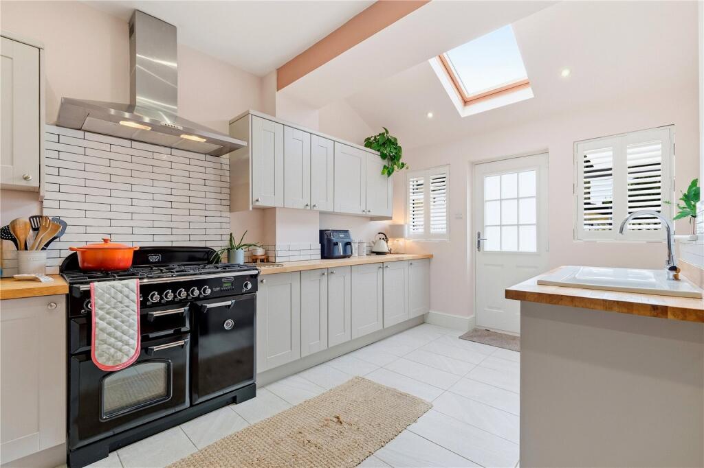 House in Pendle, Barnoldswick - View 3