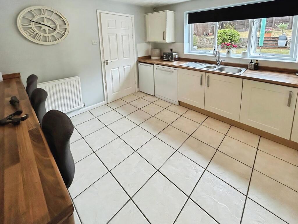 House in Loughborough, Nanpantan - View 5