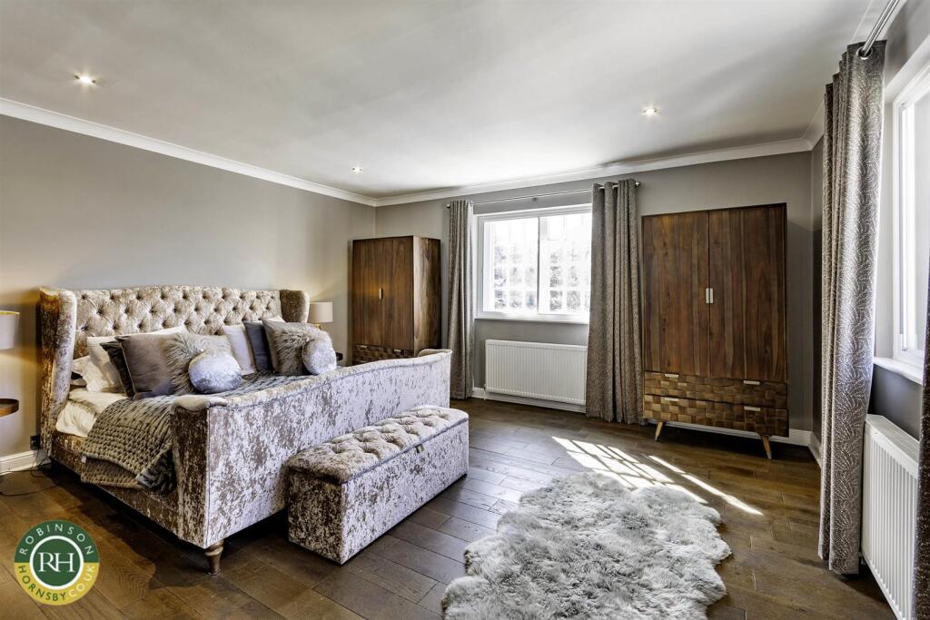 House in Doncaster, Hickleton - View 4