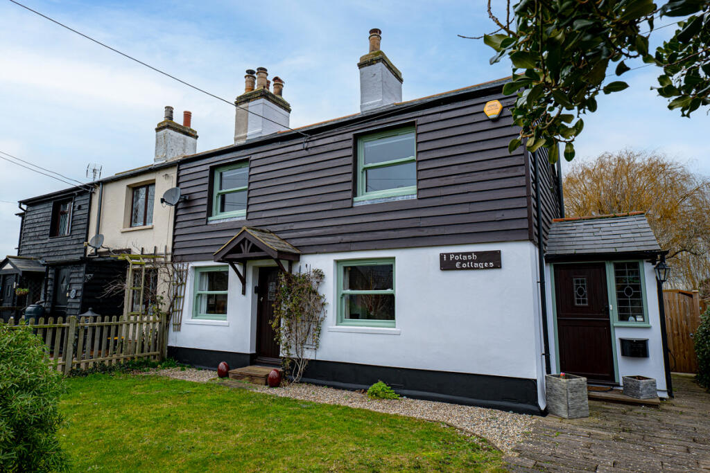 Main image of property: Barling Road, Southend-on-sea, SS3