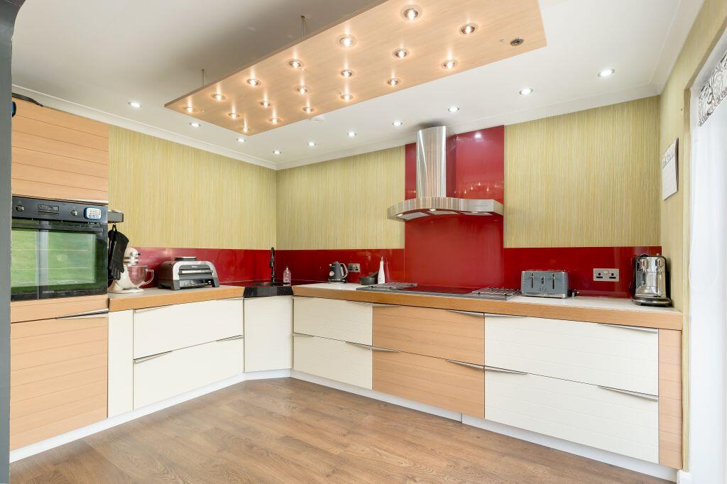 13 Janefield, Edinburgh, EH17 8TA photo 4