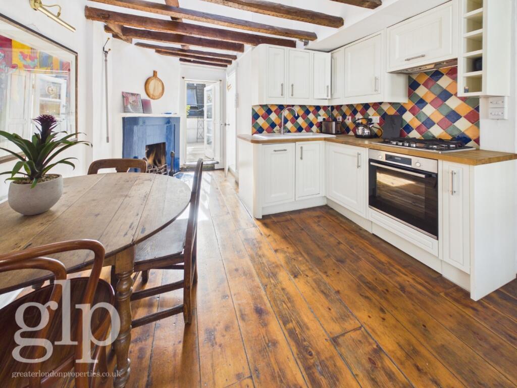 Apartment in London, Soho - View 4