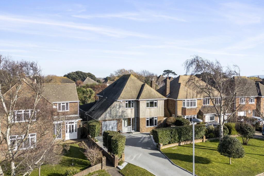 Main image of property: Falmer Avenue, Goring-by-sea, BN12