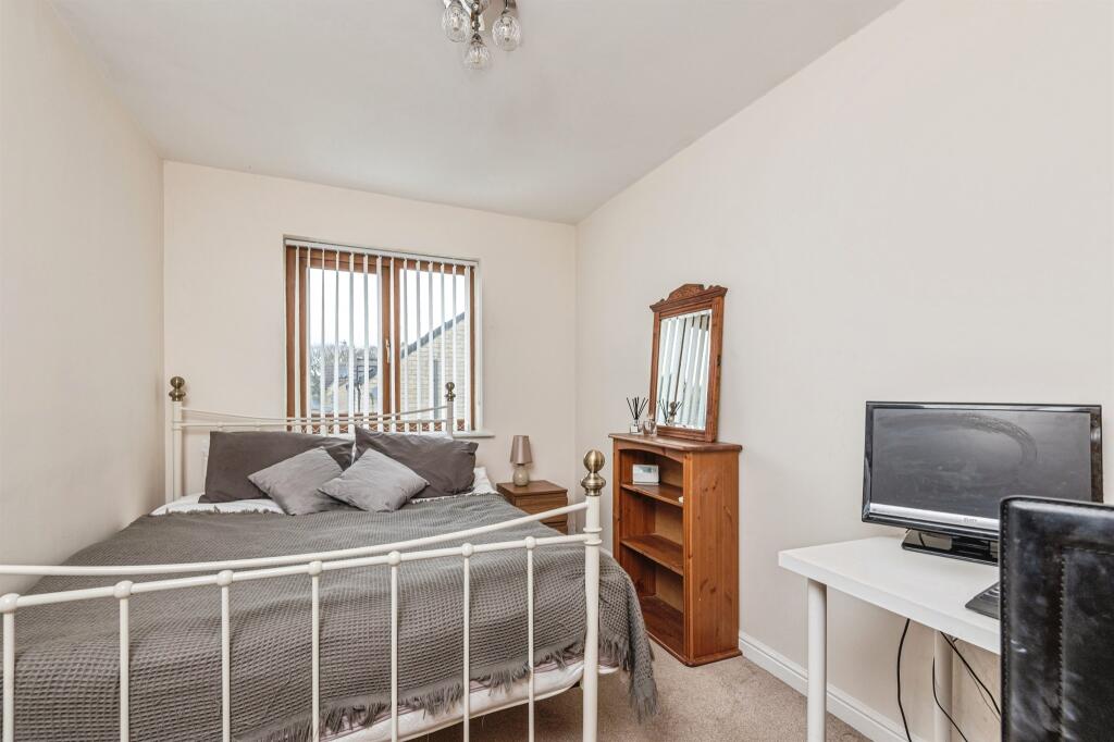 Additional image 11 of Flaxen Court, Bradford