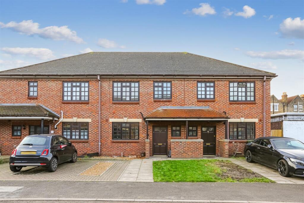 Main image of property: Brook Close, London