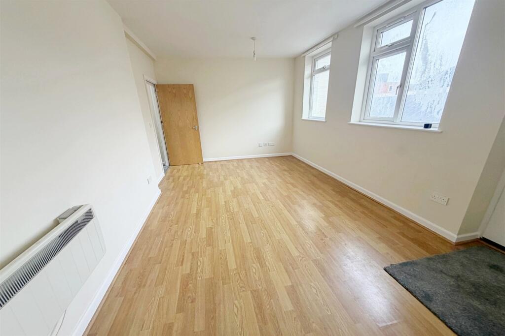 Additional image 3 of Bournemouth