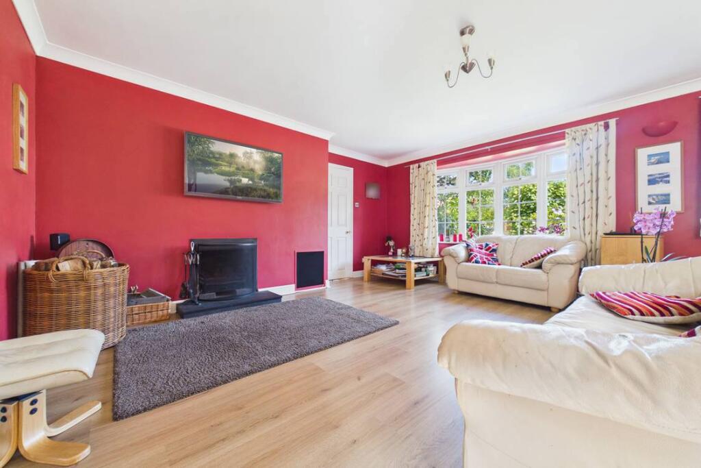 House in Burghfield Common, Burghfield - View 5