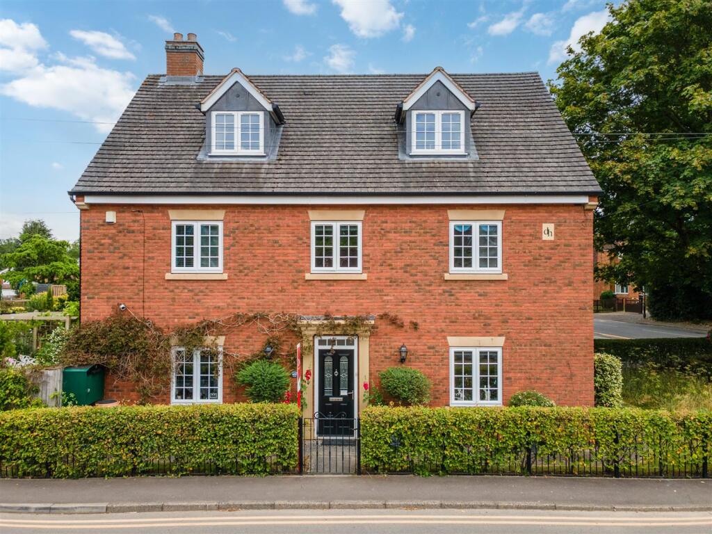 Main image of property: Lugtrout Lane, Catherine-De-Barnes, Solihull