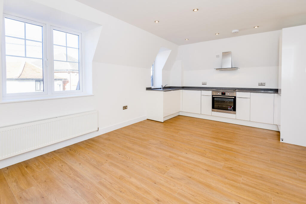 Main image of property: Flat 8 Ruby Court, 18 North Town Road, Maidenhead