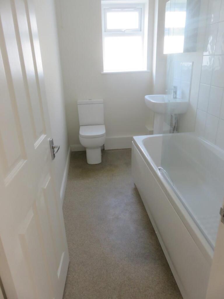 Apartment in Twickenham - More