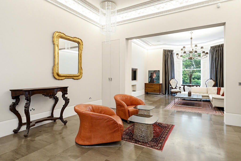 4 bedroom maisonette for rent