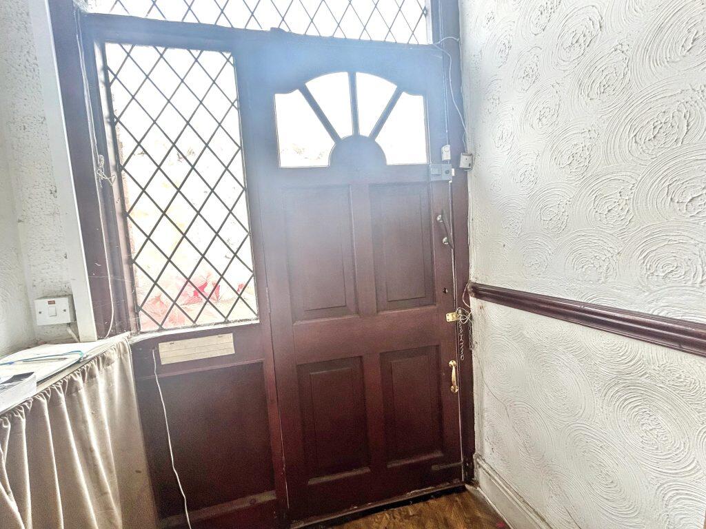 House in Wirral, Liverpool City Region - View 3
