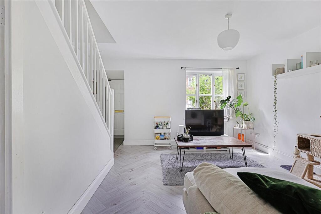 House in London - View 4