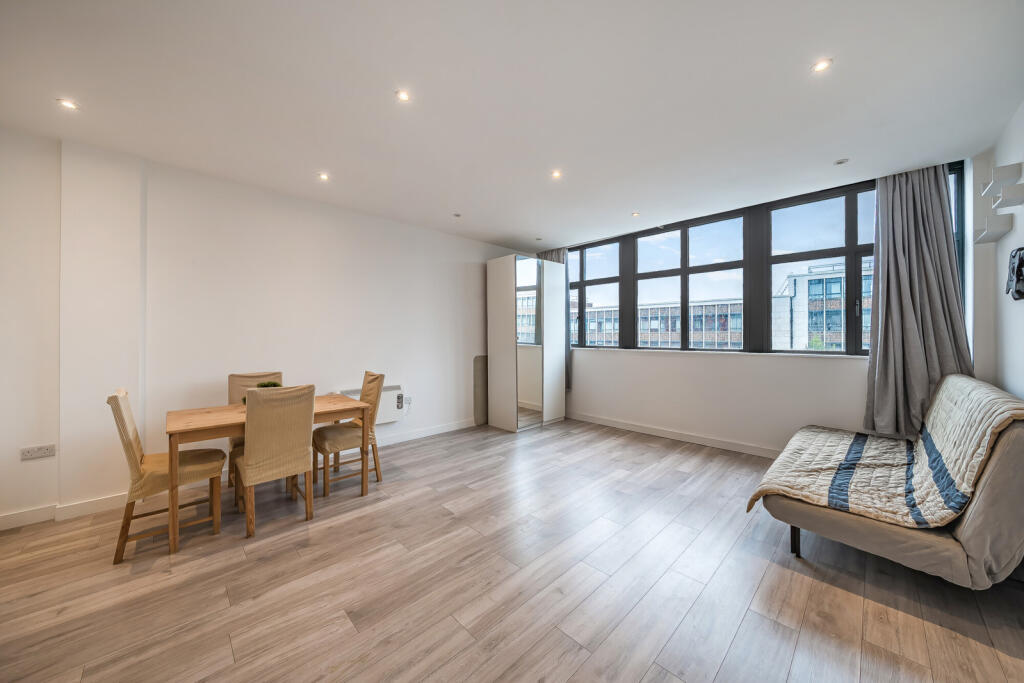 Main image of property: Talbot Skyline, 204-226 Imperial Drive, Harrow