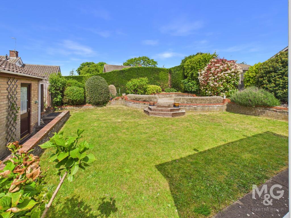 Cadogan Road, Bury St. Edmunds, IP33 photo 4