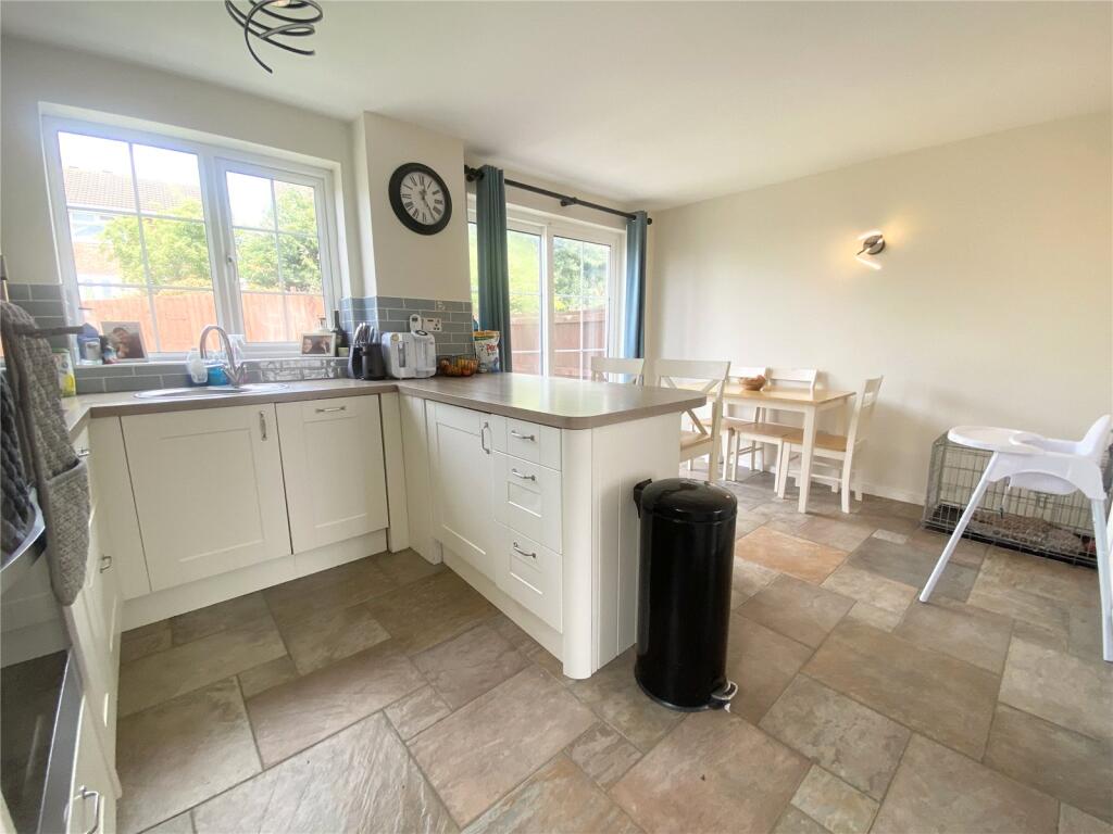 House in Swindon, Freshbrook - View 2