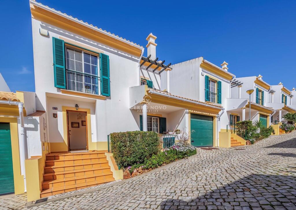 Main image of property: Algarve, Paderne