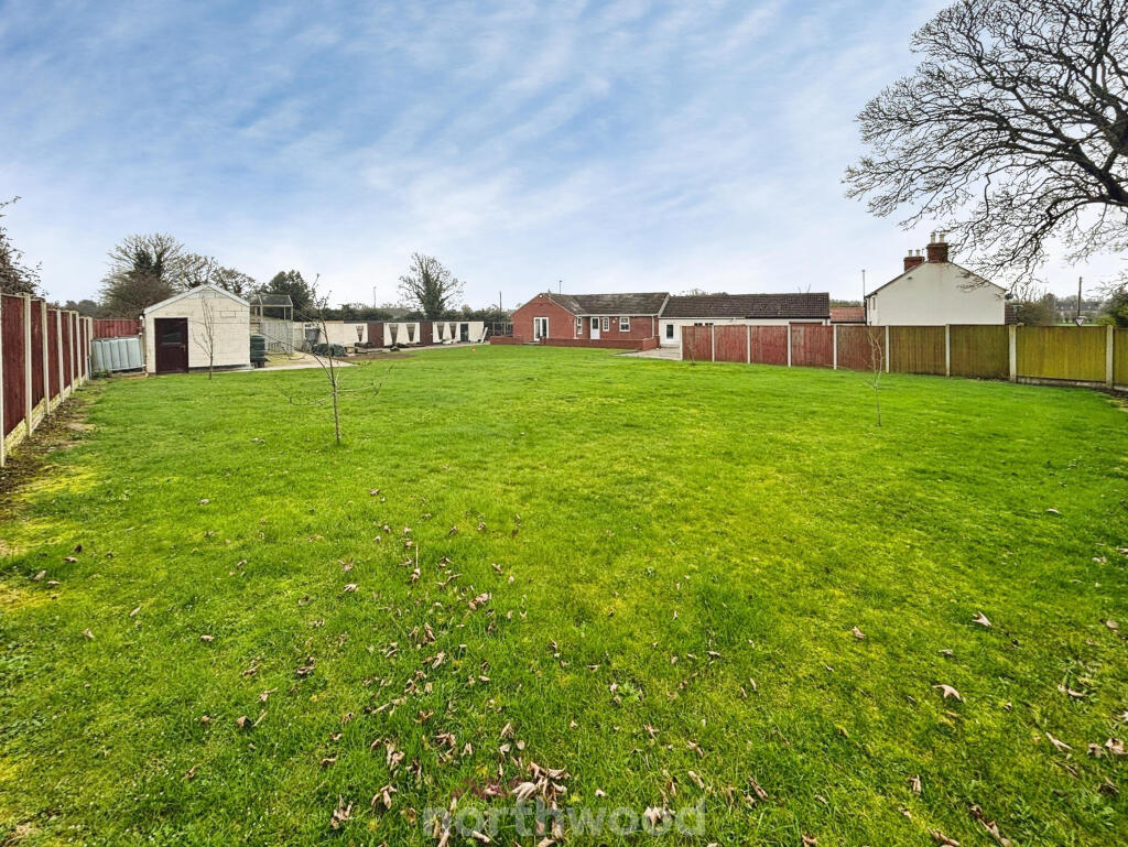 Main image of property: Mosscroft Lane, Hatfield Woodhouse, Doncaster, DN7