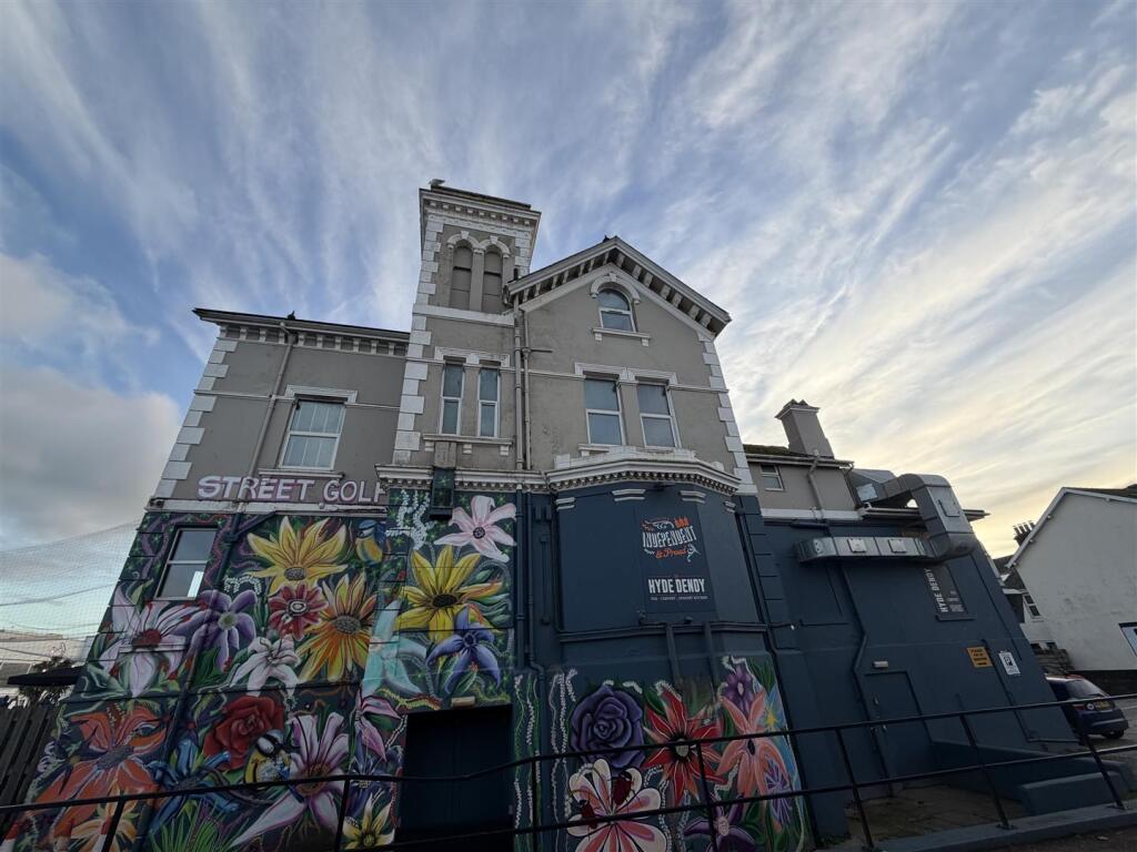 Property photo 8