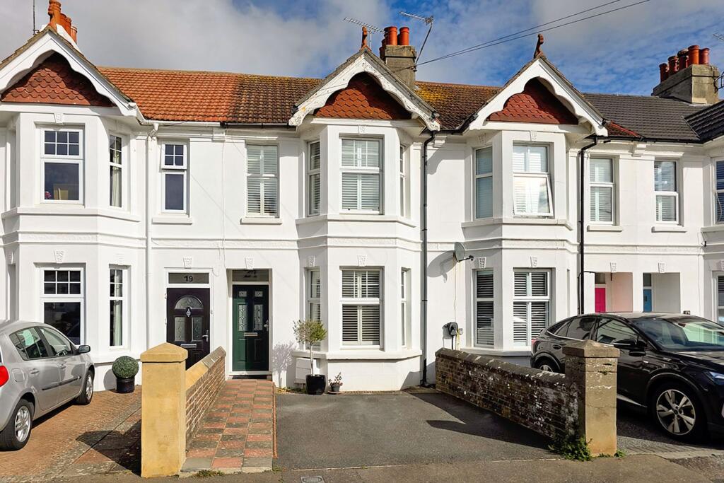 2-bed terraced on Manor Road, East Preston, BN16, £450,000