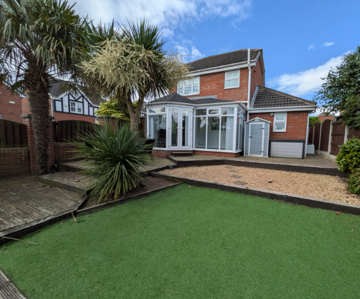 Broadlands, Rotherham, South Yorkshire, S66 photo 2