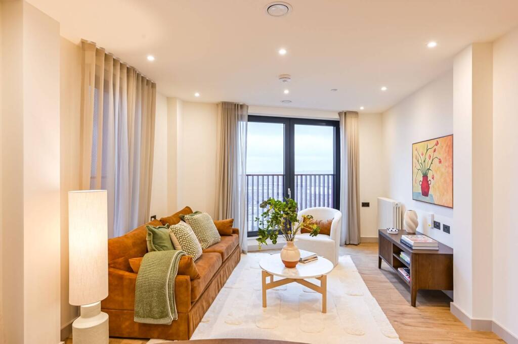 Main image of property: Selbourne Road, Walthamstow, E17