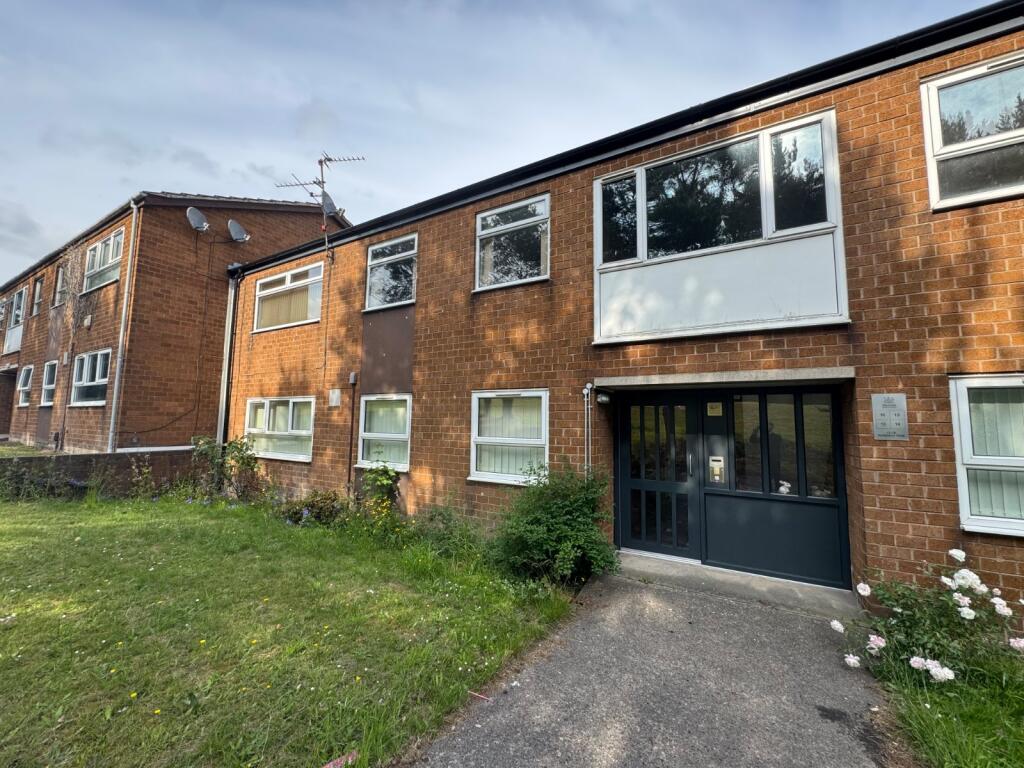 Main image of property: Kedleston Walk, Mansfield, Nottinghamshire, NG18