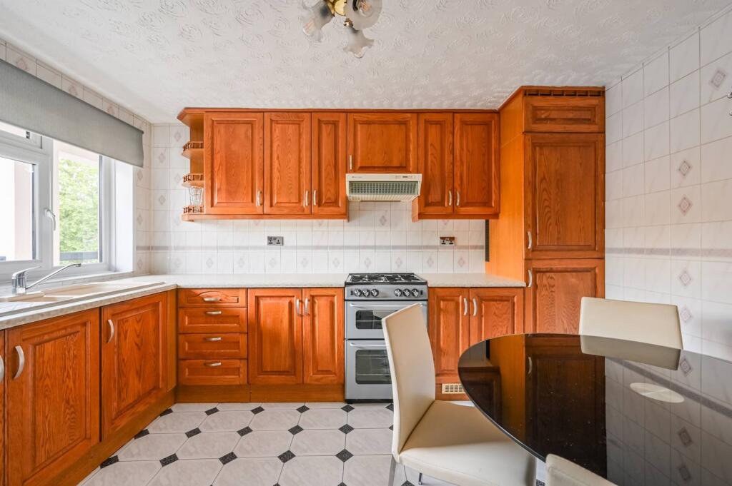 Main image of property: Lawrence Close, Bow, London, E3