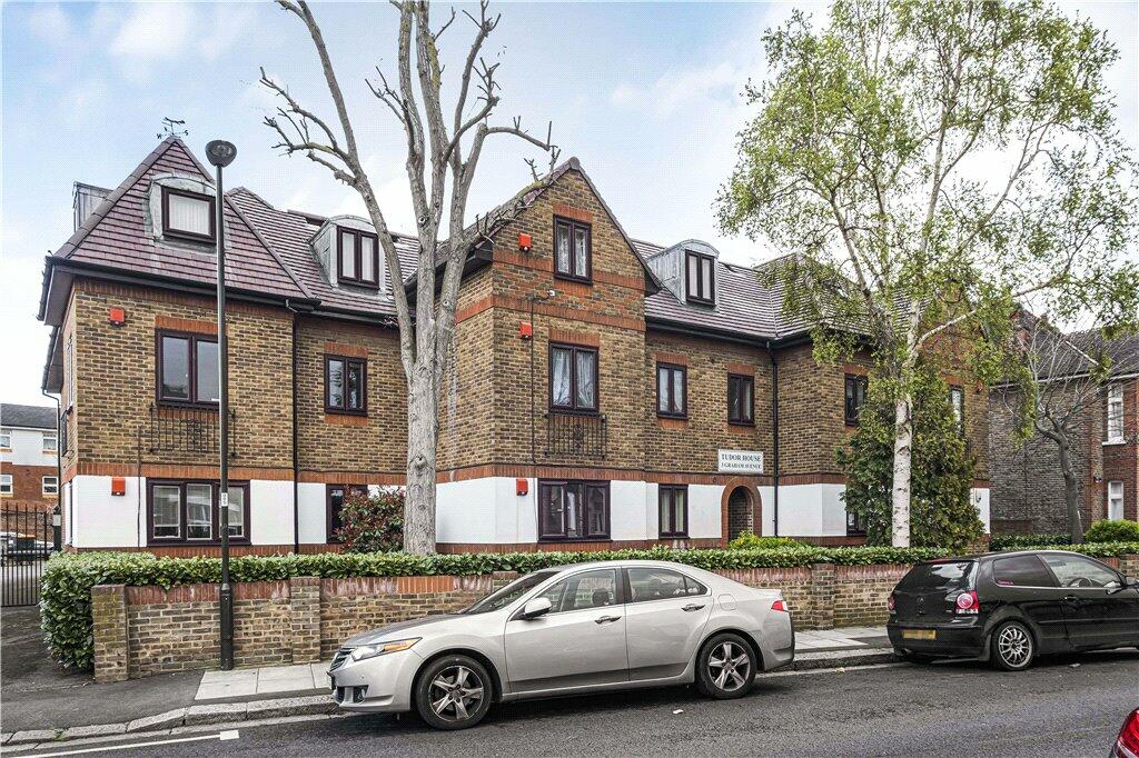 1-bed apartment on Graham Avenue, Mitcham, CR4, £190,000