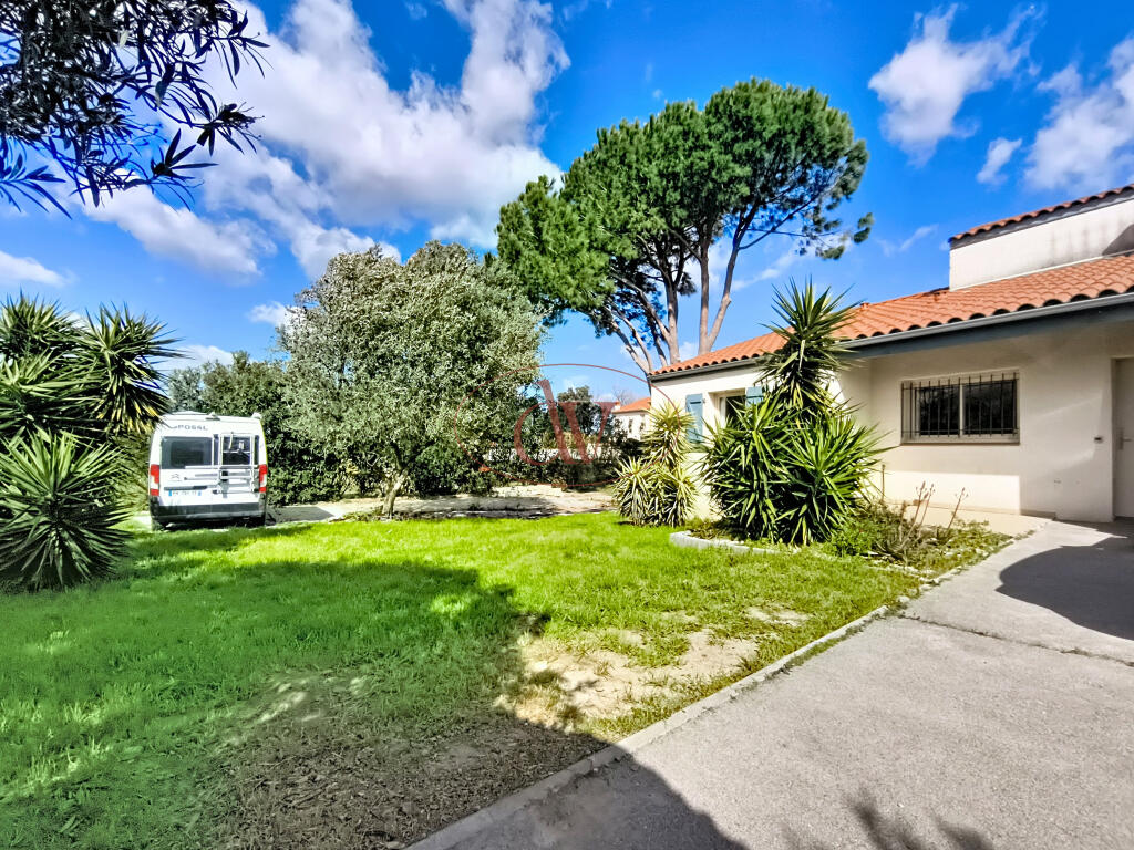 Main image of property: Languedoc-Roussillon, Pyrénées-Orientales, Elne
