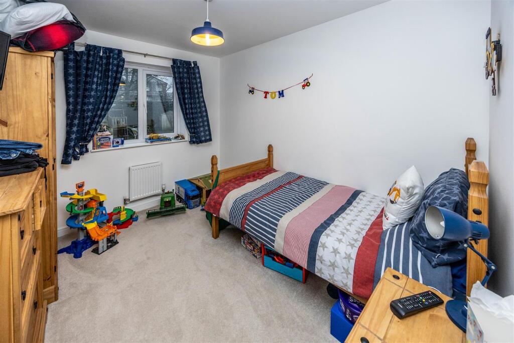 Additional image 19 of Black Dyke View, Queensbury, Bradford