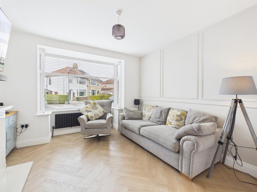 House in Lancaster, Morecambe - More