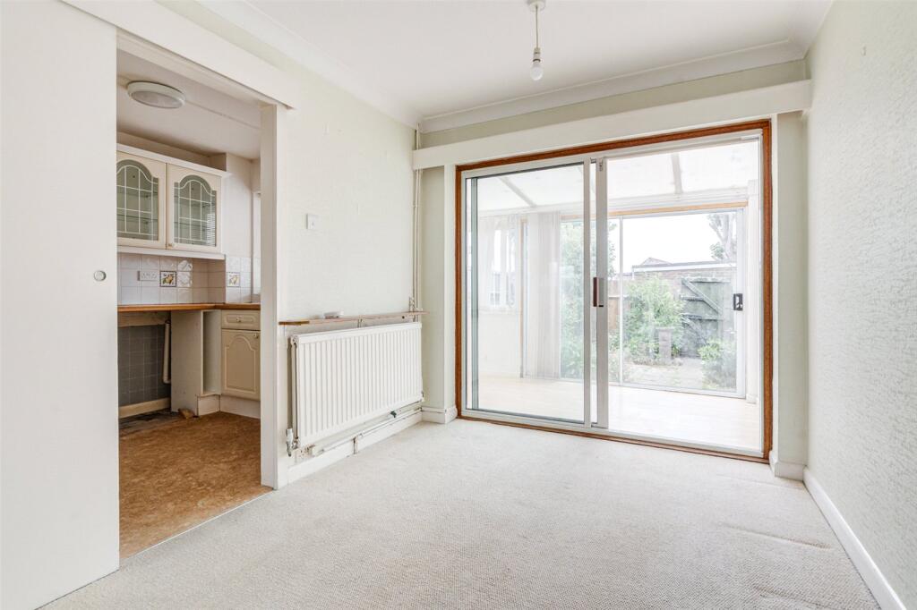 House in Brighton - View 5