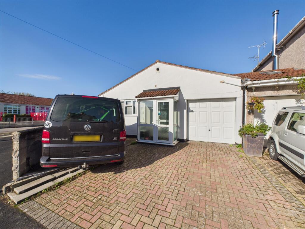 Main image of property: Creswicke Avenue, Hanham, Bristol