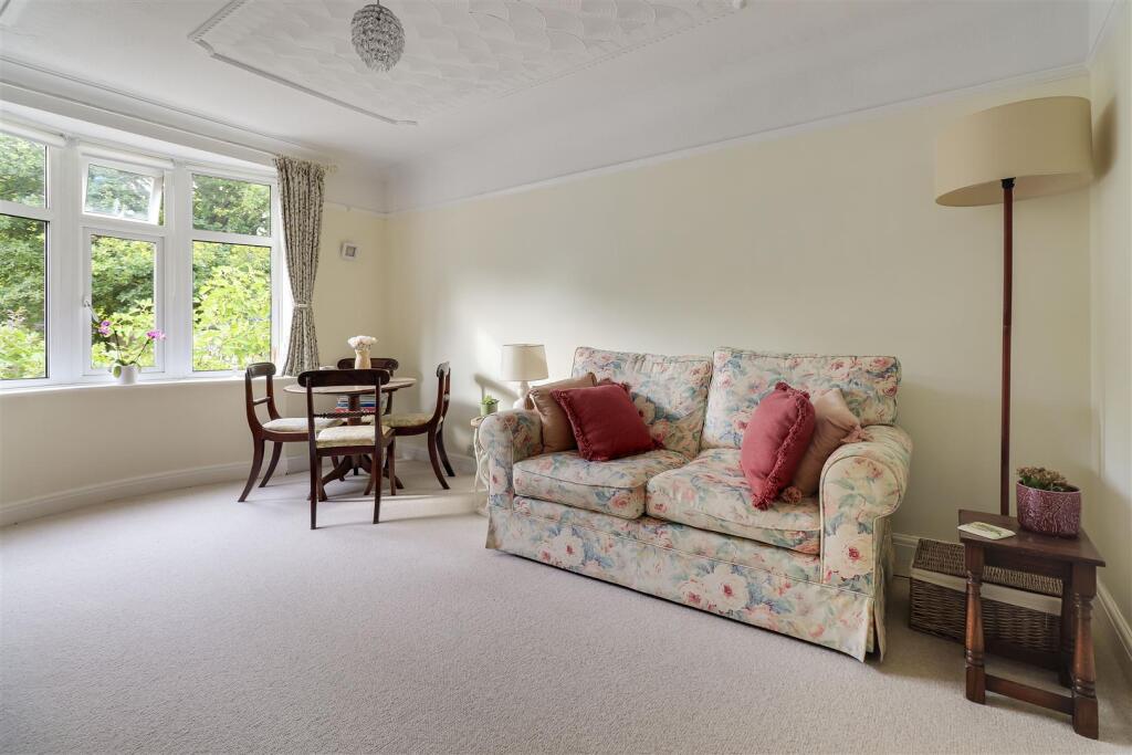House in Cambridge, Girton - View 5