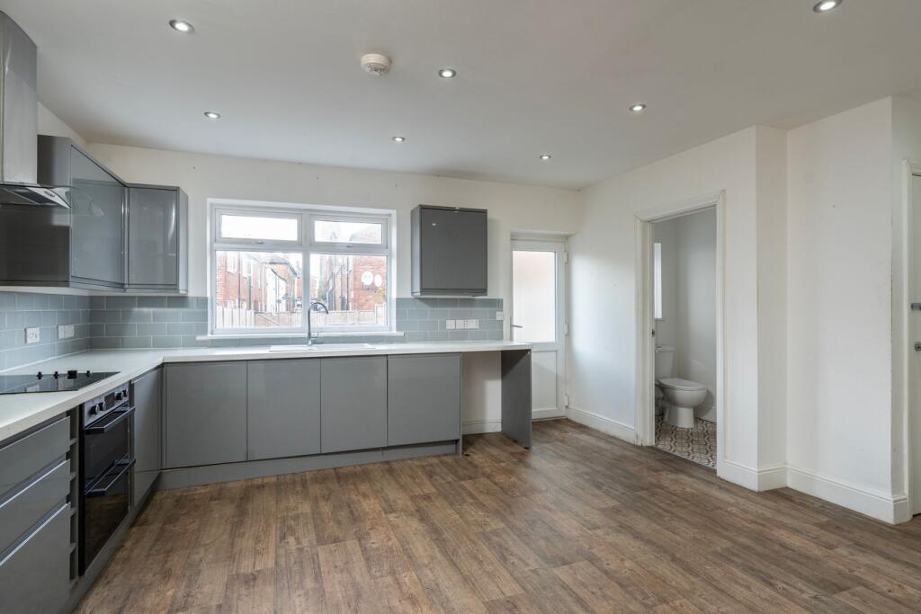 House in Boston, Bargate, Staniland - View 5